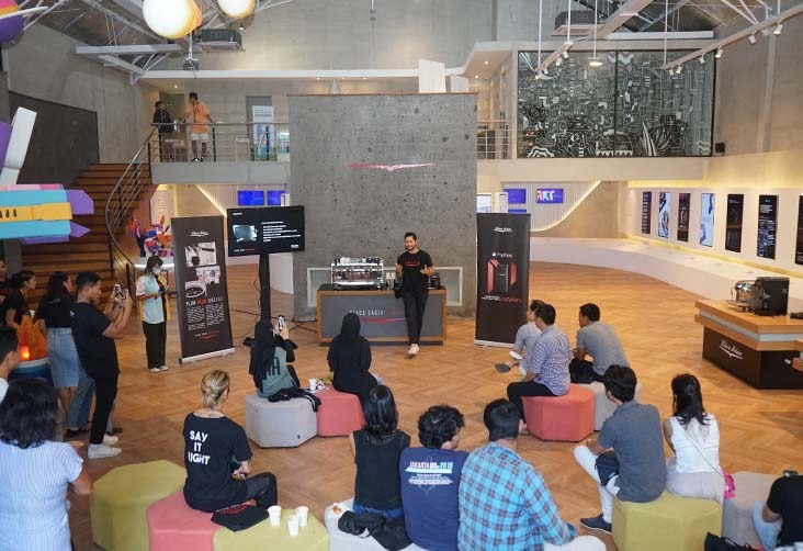 Roadshow Maverick dan New Mythos Bali